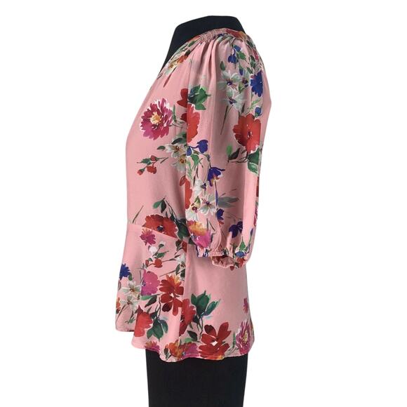 Yumi Kim Pink Floral  Short Sleeve Button Front Silk Blend Blouse Size Small - Picture 4 of 7